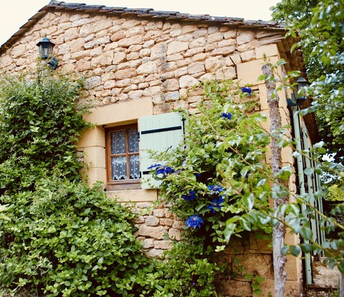 Les Maisons De Cor, 3 *** Proche St Avit Senieur et Beaumont Du Perigord  