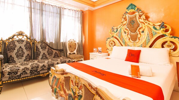 Executive Studio (Window is not Guaranteed)