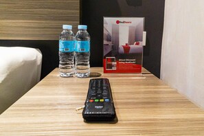 Interior detail - RedDoorz Plus @ Jones Avenue Cebu (Cebu City)