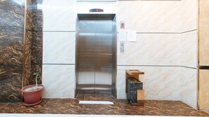 Elevator
