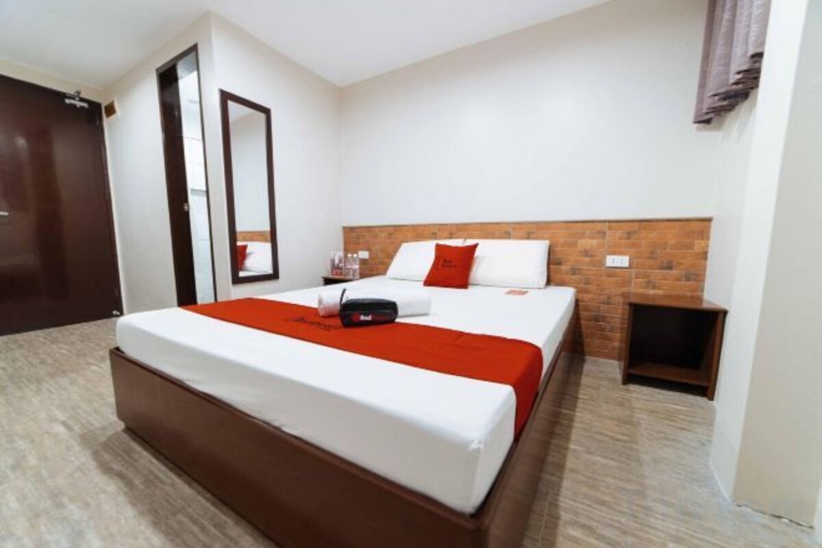 Reddoorz Double Room