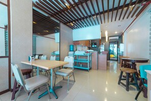 Interior detail - RedDoorz Plus @ Poblacion District Davao (Davao)