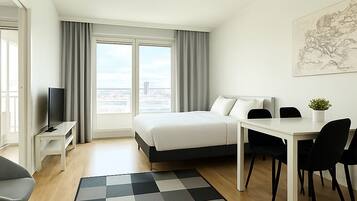 City Apartment, Sauna, City View