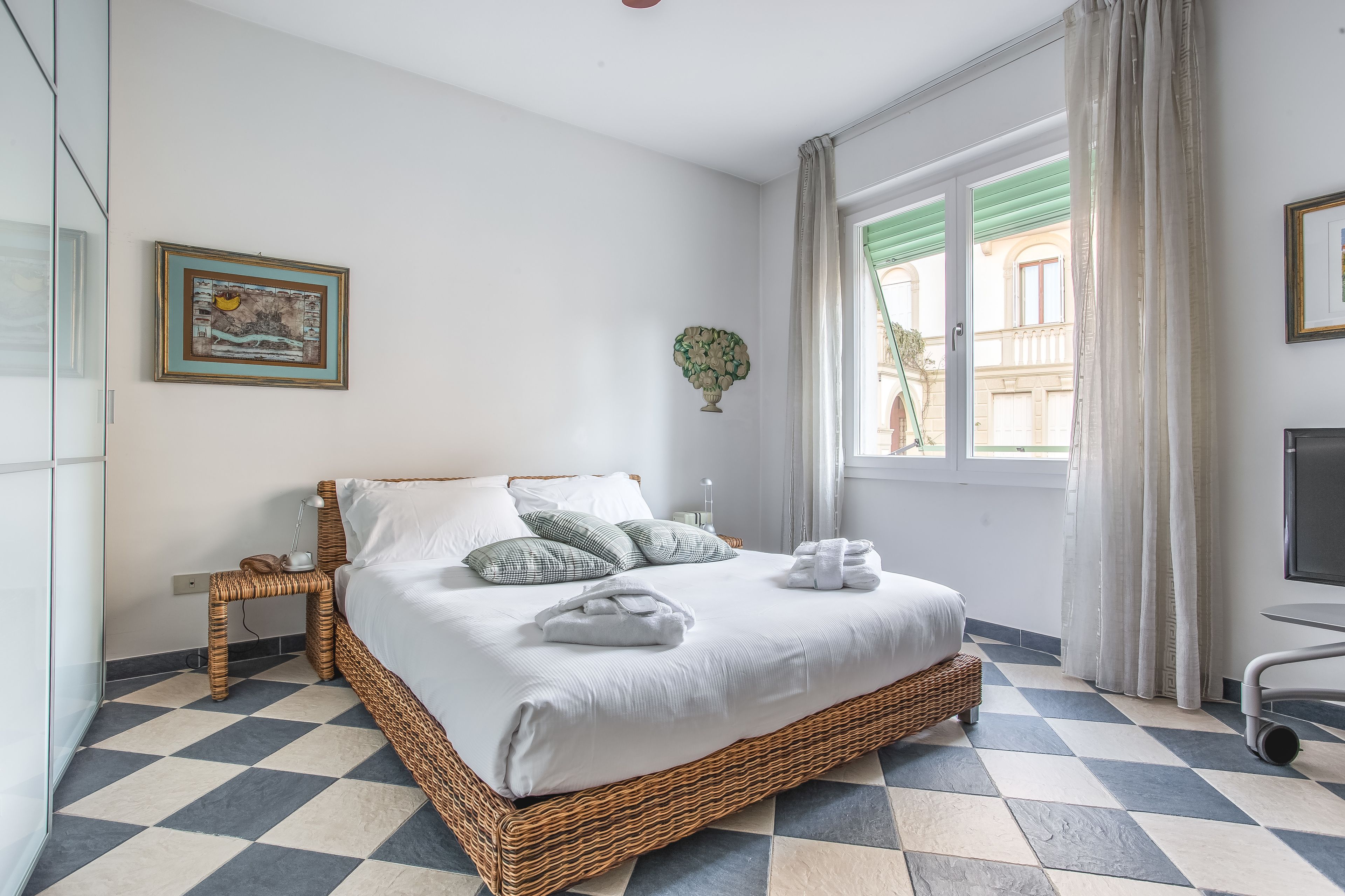 Apartment, 2 Bedrooms, Patio | 2 bedrooms, free cots/infant beds, free WiFi, bed sheets