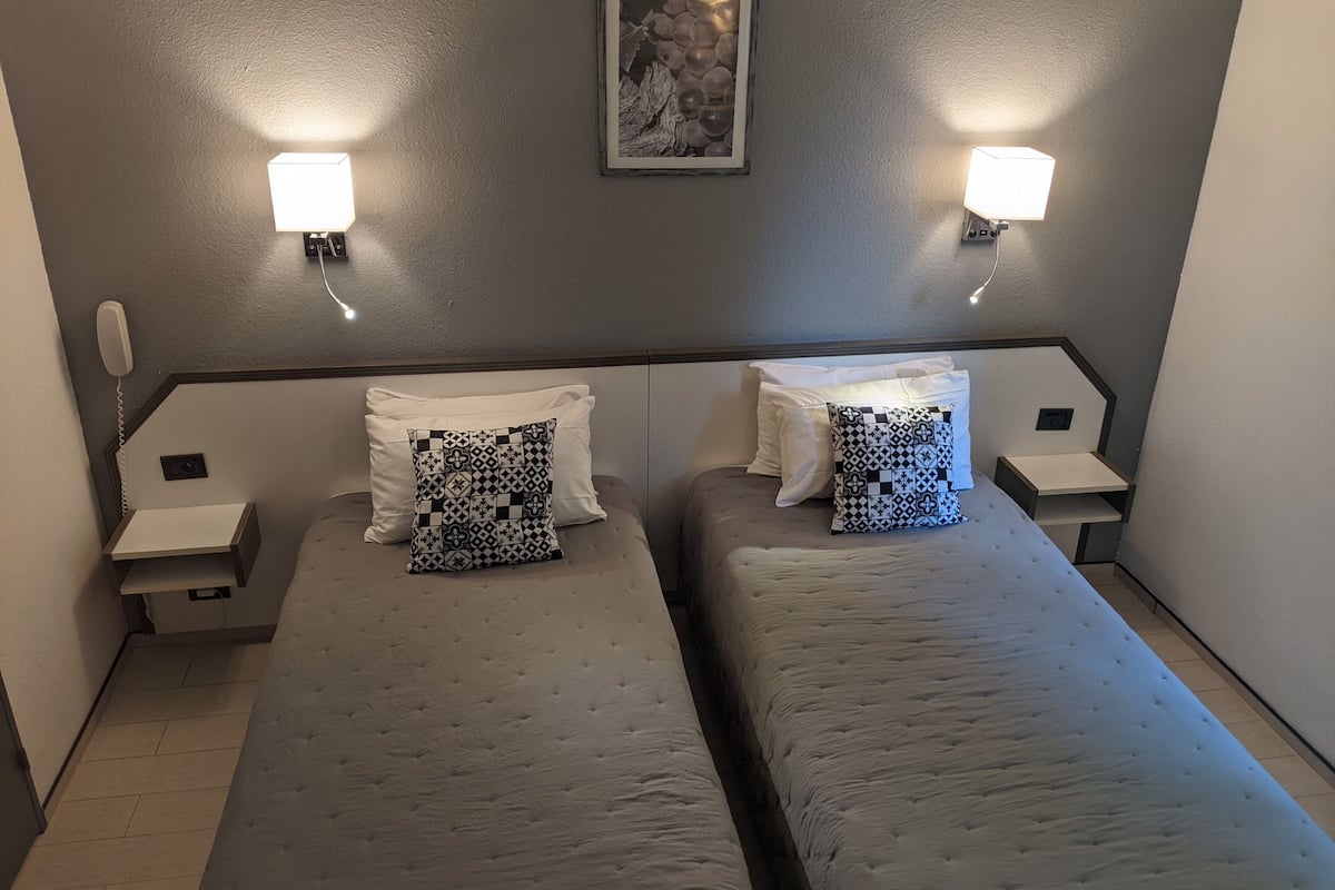 standard twin room | 1 bedroom, premium bedding, desk, soundproofing