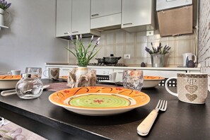 Studio, 1 Bedroom | Private kitchen | Full-size fridge, stovetop, cookware/dishes/utensils - Antica Corte Bonanomi (Como)