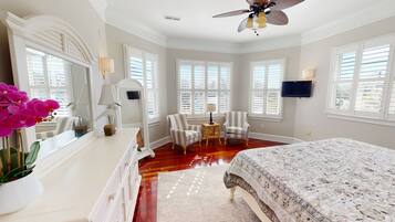 6 عدّة غرف نوم ومكواة/لوح كي وواي فاي مجانًا وملاءات أسرّة