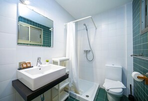 Baignoire, serviettes fournies