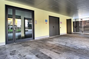Property entrance - Logicasa Casa Ada Como Lake (Como)