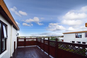 Comfort Apartment, 2 Bedrooms (131131) | Balcony view