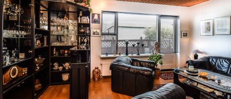 Comfort Apartment, 2 Bedrooms (131131) | Living area
