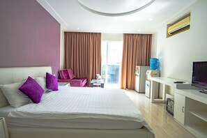 1 bedroom, in-room safe, iron/ironing board, WiFi