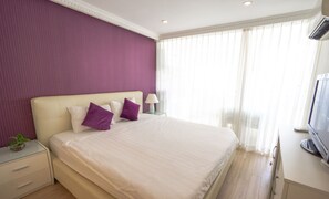 1 bedroom, in-room safe, iron/ironing board, WiFi