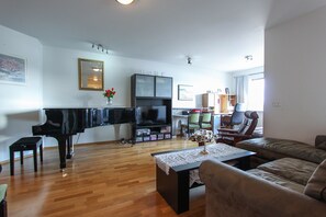 Living area - Apartment R23 (Reykjavik)
