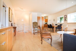 Apartment, 1 Schlafzimmer (141469) | Wohnbereich | Flachbildfernseher