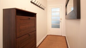 อพาร์ทเมนท์, 2 ห้องนอน (97247) | 1 ห้องนอน, เครื่องนอนระดับพรีเมียม, เปล/เตียงเด็กอ่อน, ผ้าปูที่นอน