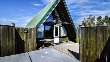 House, 2 Bedrooms (167891) | Terrace/patio