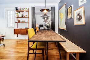 House, 3 Bedrooms (170762) | In-room dining