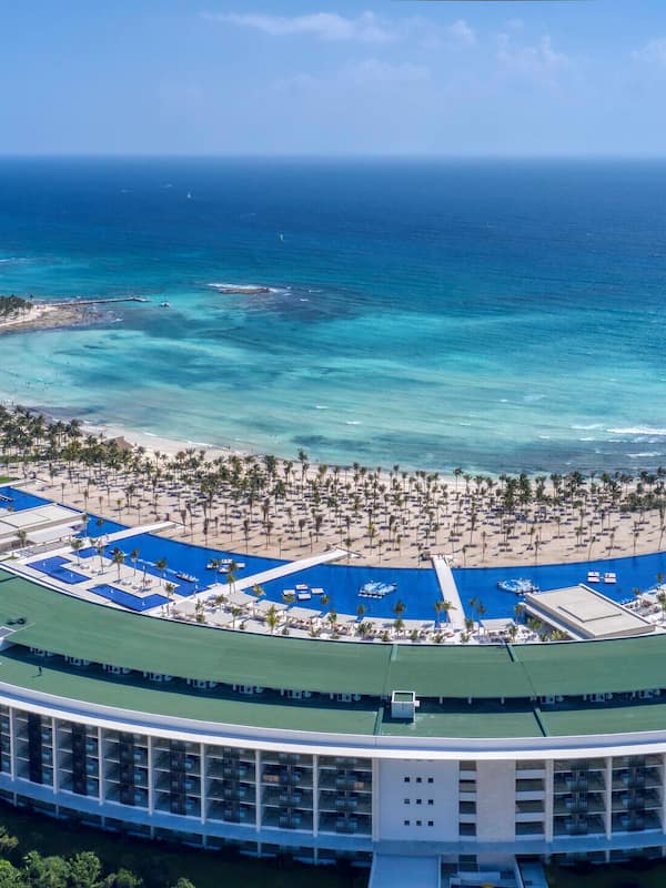 Beach/ocean view