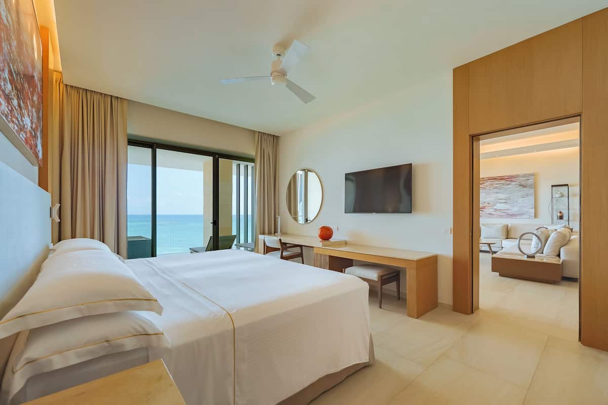 Presidential Suite, Oceanfront (Premium Level) | Minibar (free items), in-room safe, desk, laptop workspace