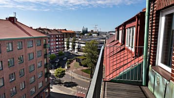 Superior Room, 1 Double Bed, Non Smoking, Jetted Tub | Exterior