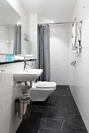 Hair dryer, heated floors, towels, soap - Best Western Hotel Arena (Gothenburg)