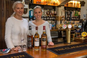 Miscellaneous - The Clachan Inn (Drymen)
