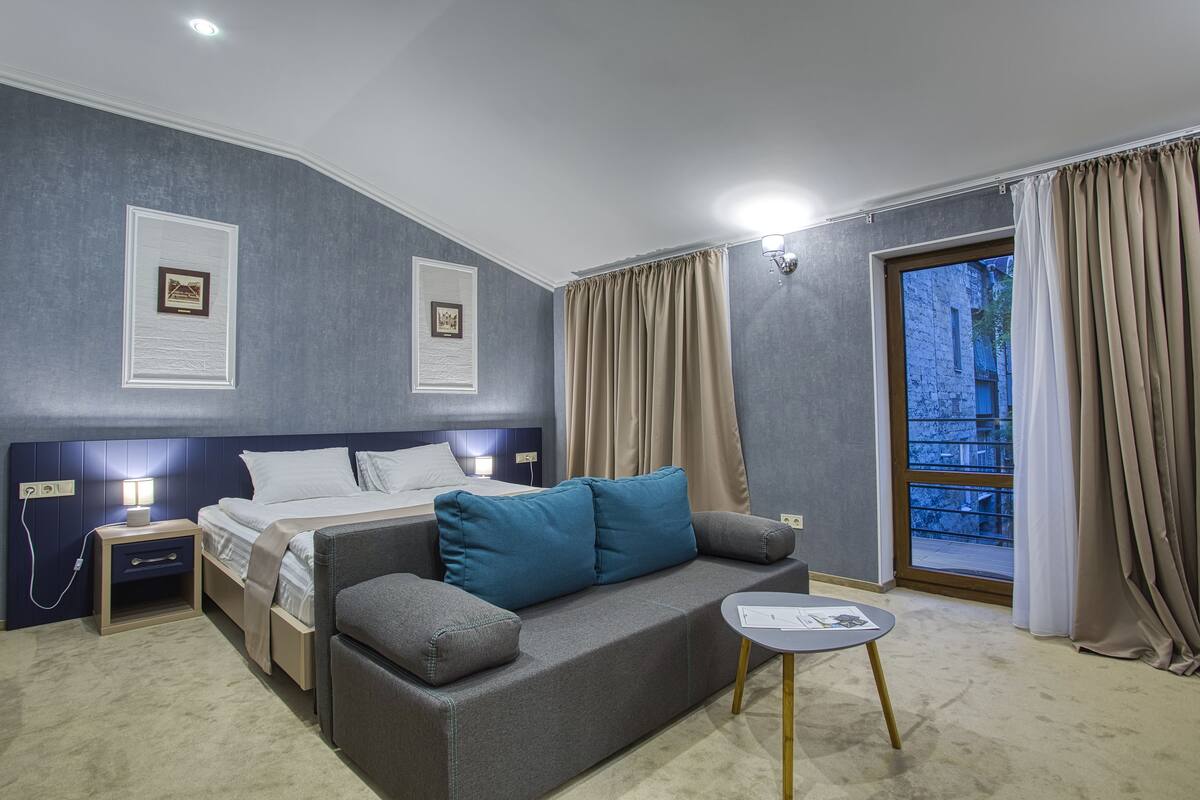 In-room safe, desk, blackout curtains, soundproofing