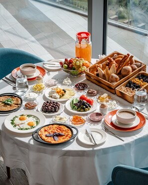 Daily buffet breakfast for a fee - Lankaran Springs & Wellness Resort (Lankaran)