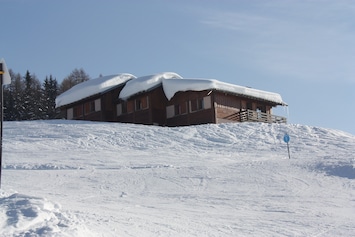 Chalet mélèze (les 2 maisons du haut)