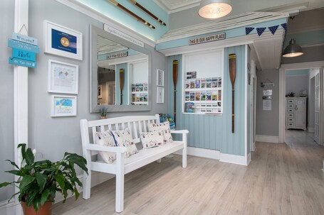 Beachside Guest House - Image 1