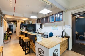 Interior detail - Every Surawong (Bangkok)