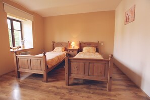 3 chambres, Wi-Fi, literie fournie