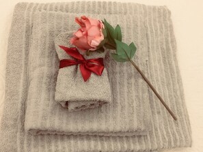 Deluxe Double Room (Brown Room) | Free minibar items, in-room safe, desk, iron/ironing board - Villa Longardi (Zafferana Etnea)