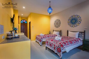 Business Twin Room with Mountain View - La Reina Maroc Hotel (Pak Chong)