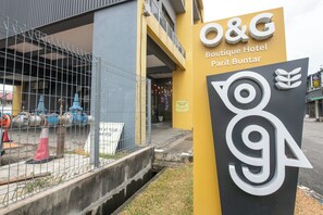 Fachada de la propiedad