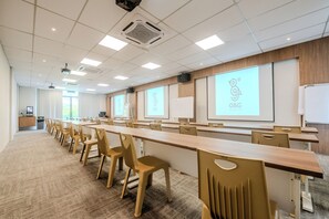 Meeting facility - O&G Hotel Parit Buntar (Parit Buntar)