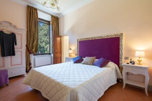 13 bedrooms, iron/ironing board, free cribs/infant beds, free WiFi - Villa dei Marchesi (Borgo San Lorenzo)
