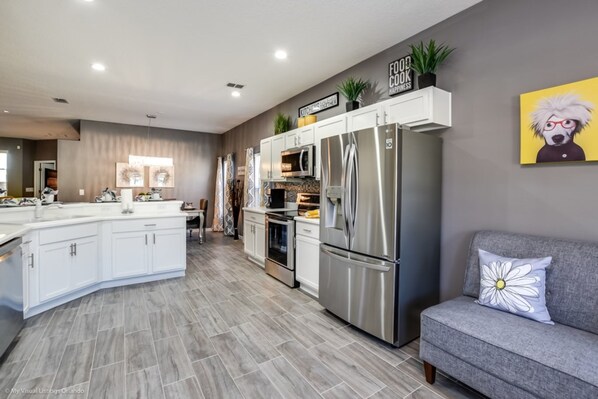 Villa, 4 Bedrooms | Living area