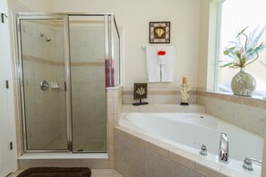 Villa, 6 Bedrooms | Bathroom | Hair dryer, towels - Watersong Resort 1028 (Davenport)