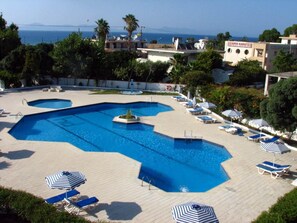 Pool - Happy Days (Rhodes)