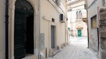 EntrĂ©e de lâhĂ©bergement