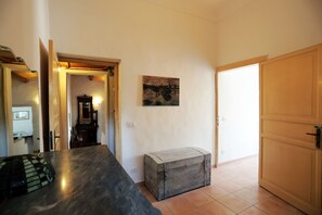 Apartment, 2 Schlafzimmer | Wohnbereich