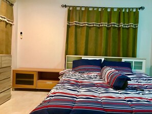 Deluxe Double Room | Free WiFi - Little Tokyo House (Si Racha)