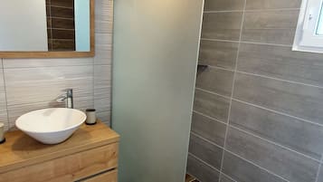 Dusche, Hydromassagedusche, Designer-Toilettenartikel, Haartrockner