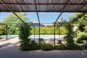 Pool - MAISON CAROLINE - LUXURY VILLA + POOL + CONCIERGE SERVICE (Pernes les Fontaines)