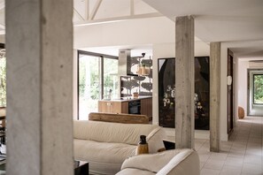 Interior - MAISON CAROLINE - LUXURY VILLA + POOL + CONCIERGE SERVICE (Pernes les Fontaines)