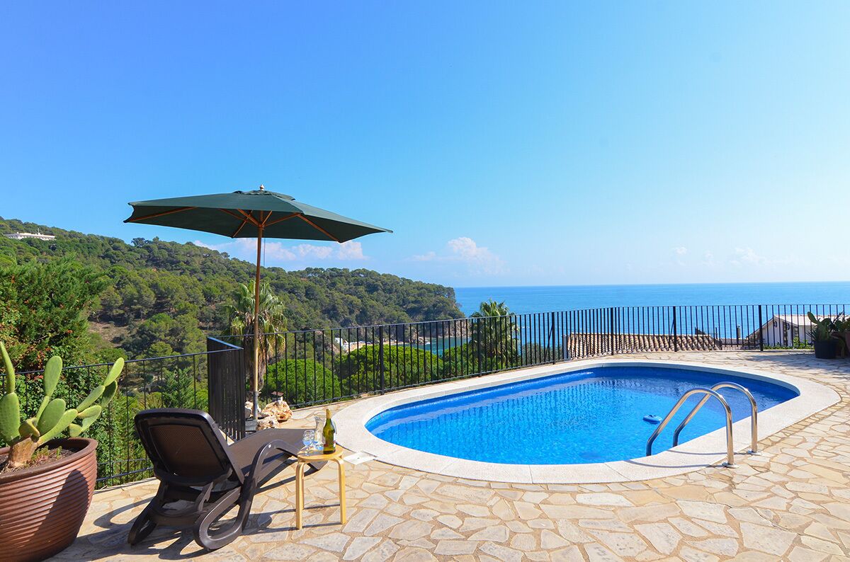 Club Villamar Charming Apartment with private pool and sea