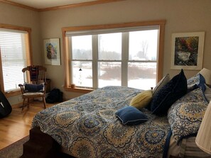 5 bedrooms - New Listing! Cornell Graduation Weekend, 5 bedroom 4 1/2 bath house (Lansing)