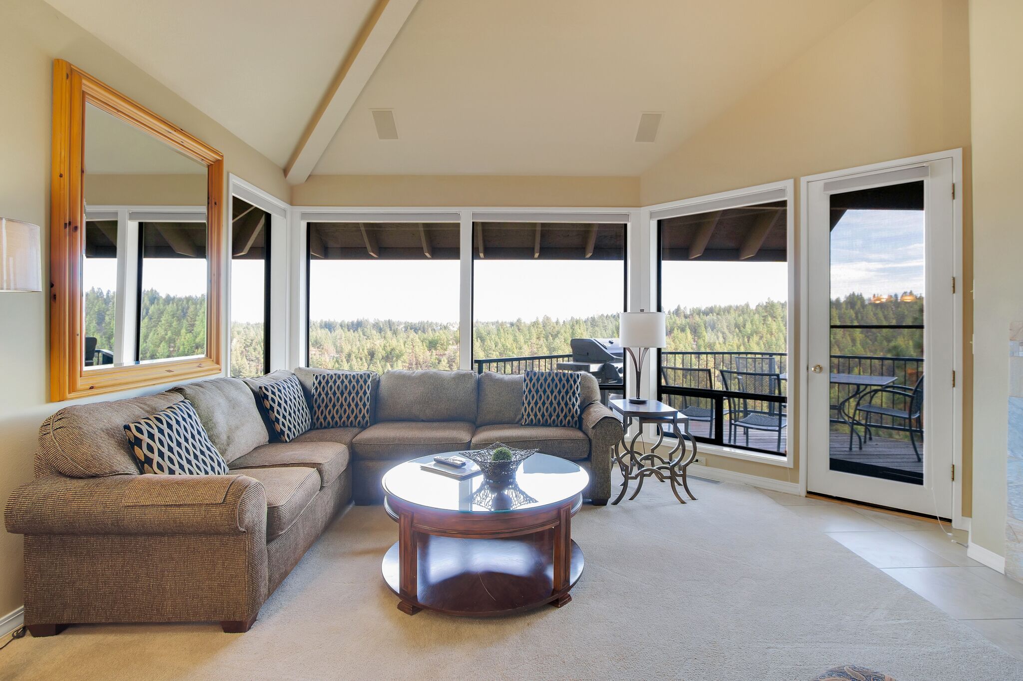 Enjoy Deschutes River Views from Beautiful 2-Bedroom Mt. Bachelor Village Condo